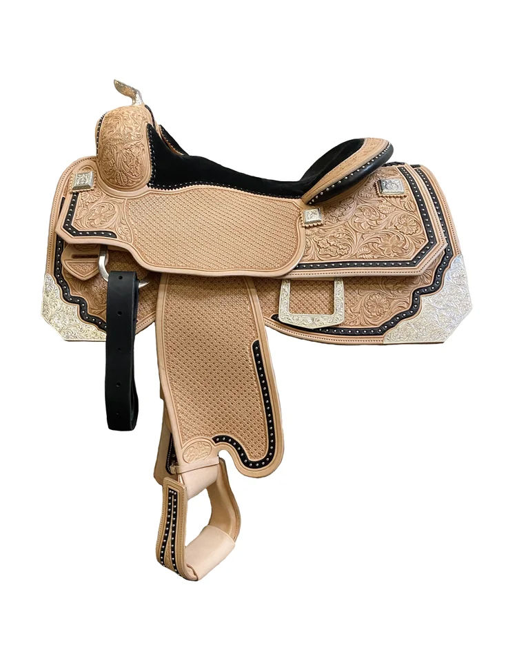 B20-225 Silver Show Saddle