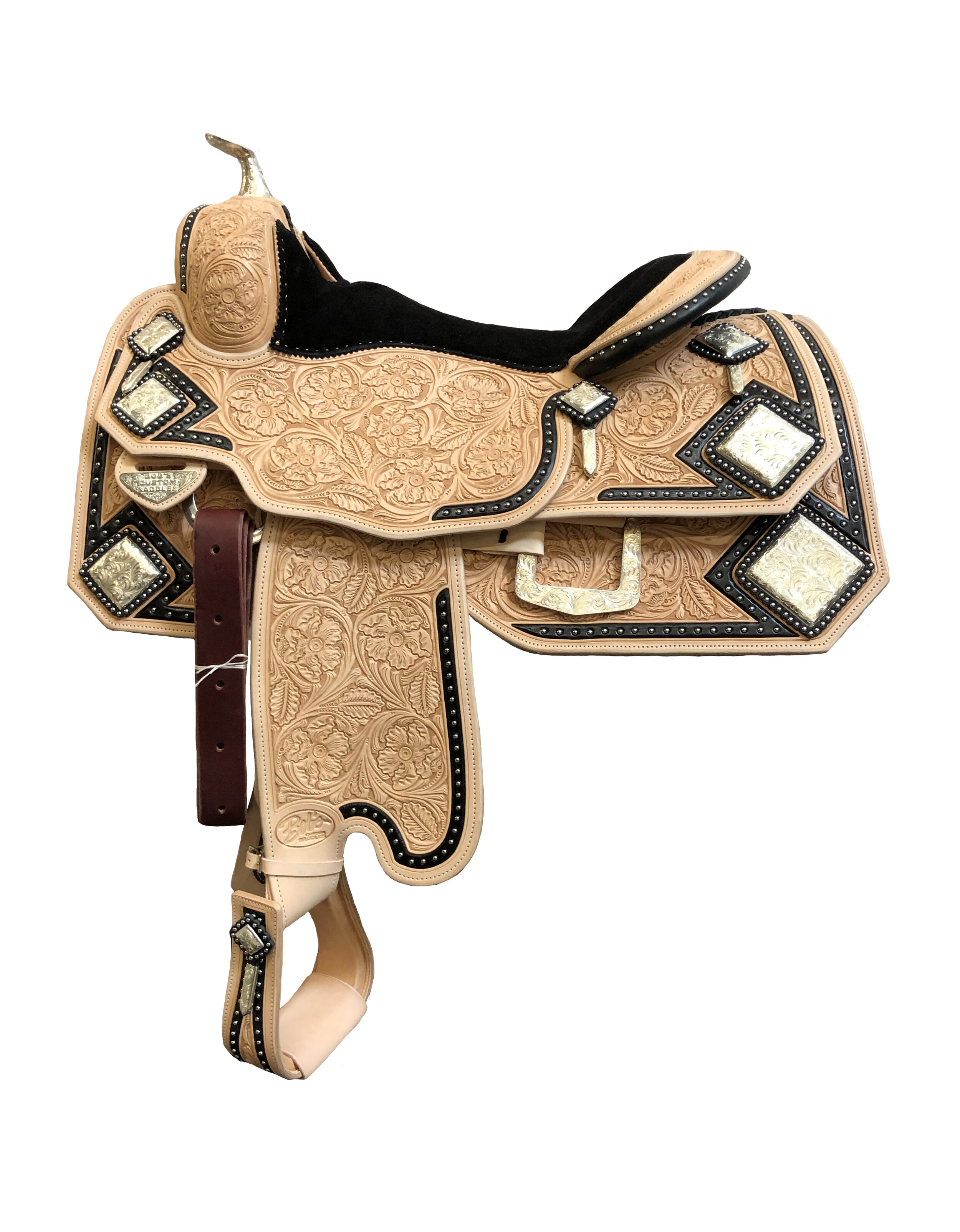 B19-243 Silver Show Saddle